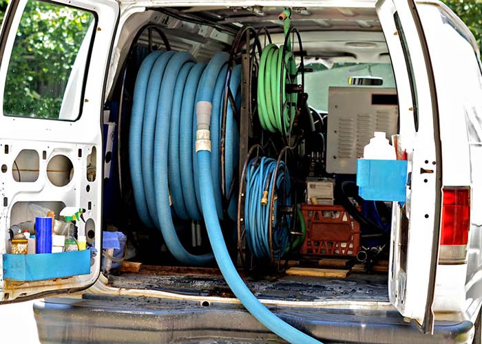carpet cleaning truck in Farmington CT
