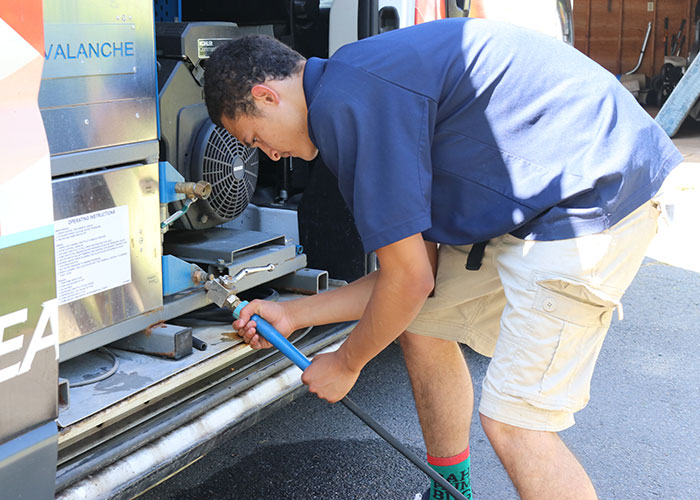 carpet cleaning truck-mounted equipment farmington